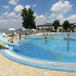 Apartment Viragos